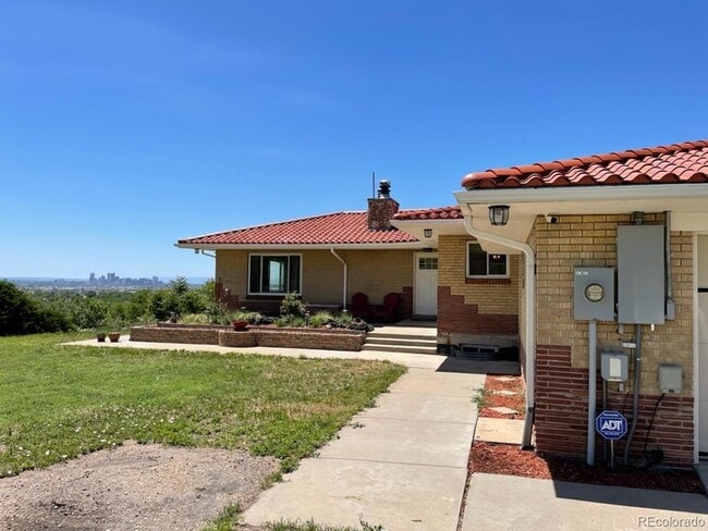 Building Photo - 7966 Elmwood Ln