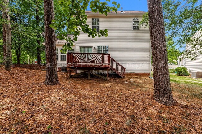 Building Photo - 4001 Winecott Dr