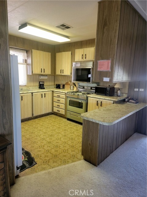 Building Photo - 39027 Moronga Canyon Dr