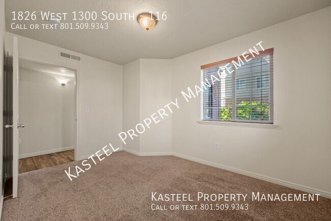 Building Photo - 1826 W 1300 S