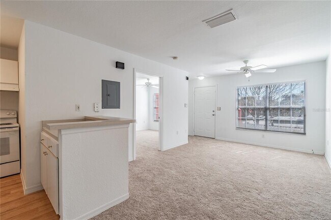 Building Photo - 9632 Lake Chase Island Way