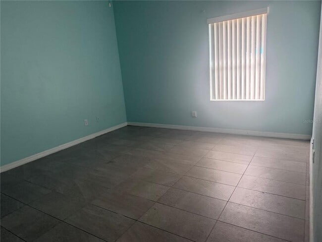 Building Photo - 58 Farmsworth Dr