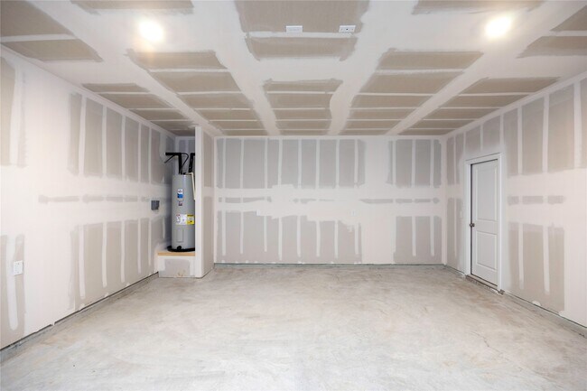Building Photo - 31114 Gayle Prairie Oaks St