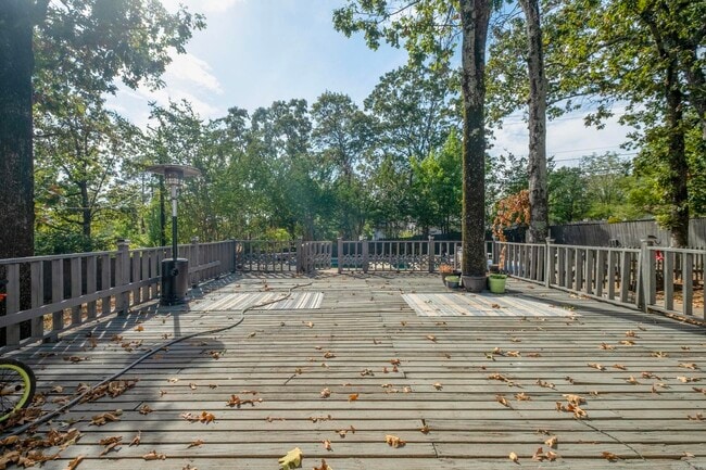 Building Photo - 7109 Sequoyah Ln