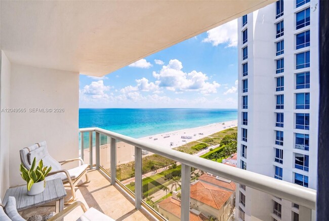 Building Photo - 6039 Collins Ave