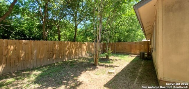 Building Photo - 5234-5236 Meadow Rise Street
