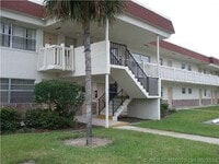Building Photo - 4165 SW 67th Ave