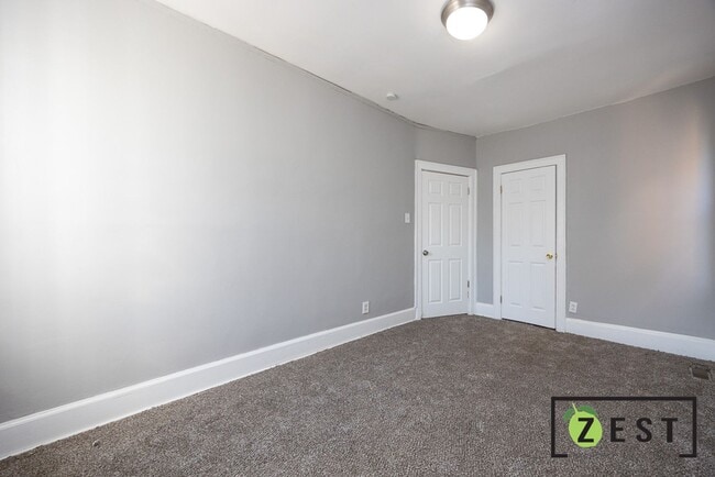 Building Photo - 3783 Tyler St