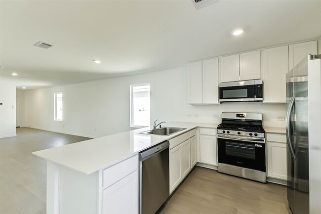 Building Photo - 12006 Noble Wood Vlg