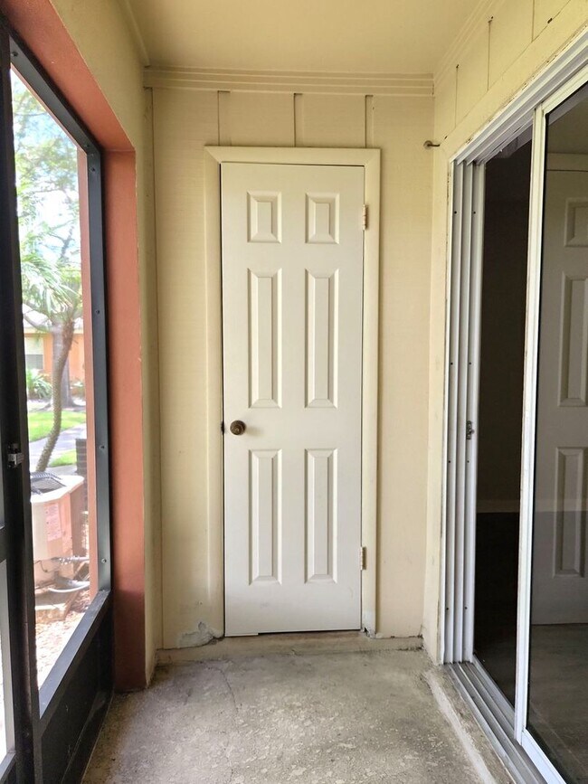 Building Photo - 2Bed/1.5Bath TOWNHOUSE IN WINTER PARK!!   ...