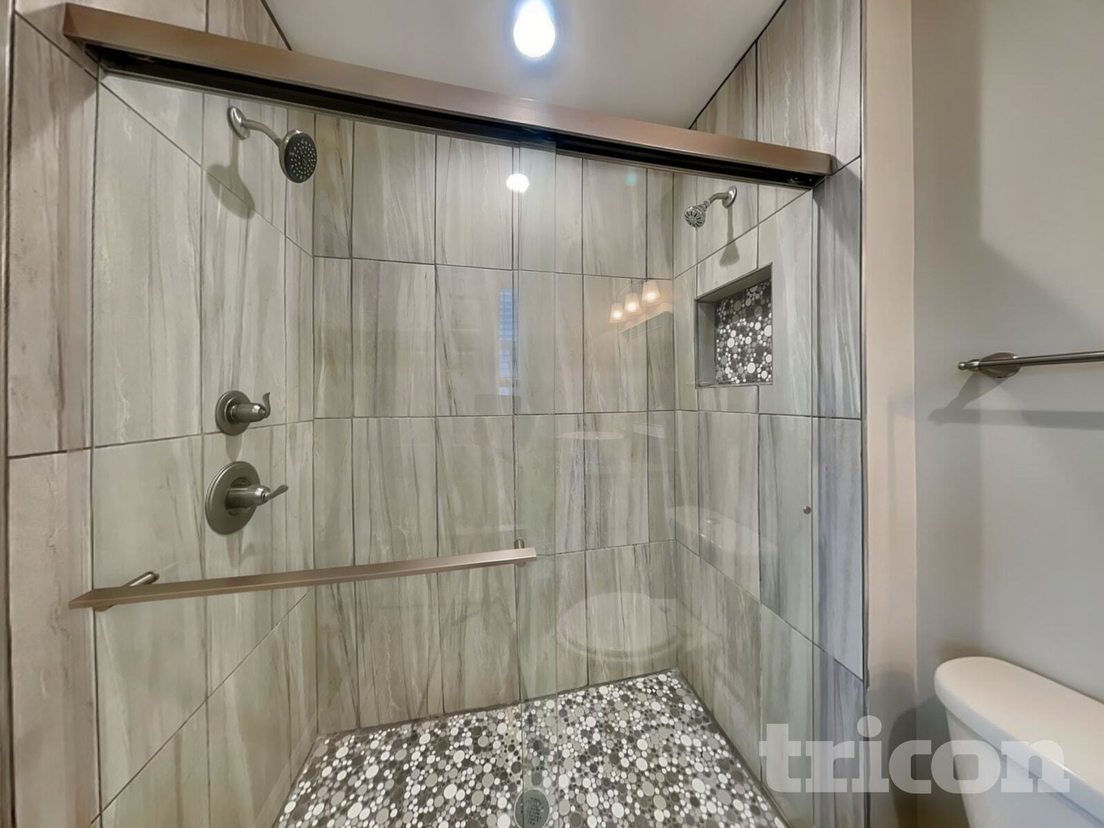 Building Photo - 1026 Chelsea Dr