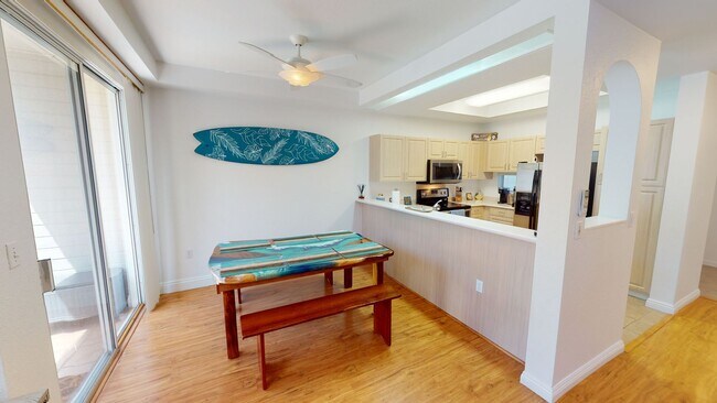 Building Photo - 92-1493 Aliinui Dr