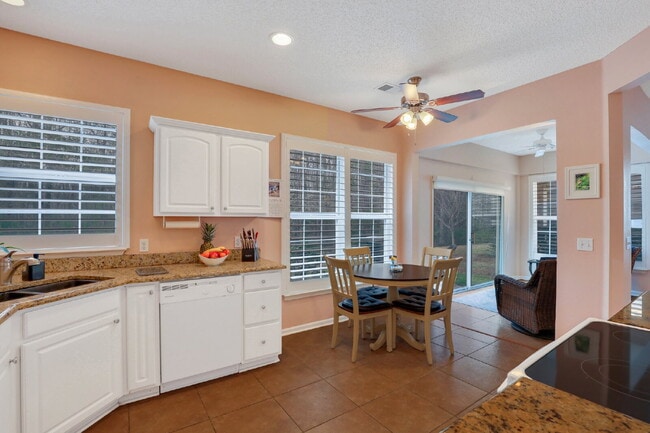 Building Photo - "213 Landing Lane - Charming 2-Bed, 2-Bath...