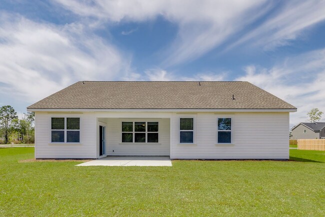 Building Photo - Beautiful 4BR Home in Woodland Trail – Top...