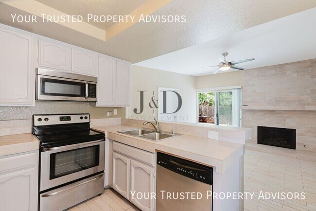 Building Photo - 11446 Madera Rosa Way