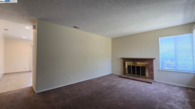 Building Photo - 4853 Sally Ct