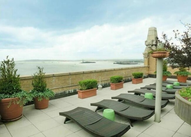 Building Photo - 1 bedroom in NEW YORK NY 10004
