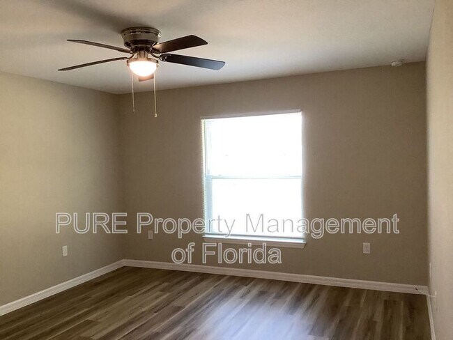 Building Photo - 14513 SW 20th Pl