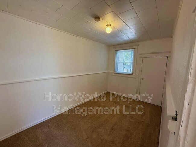 Building Photo - 3301 Guilford Ave