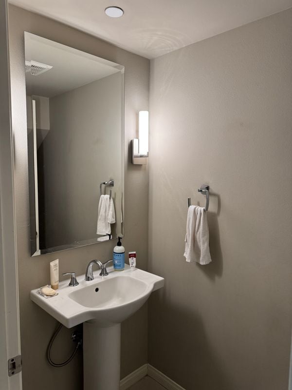 Building Photo - 141 Augustine
