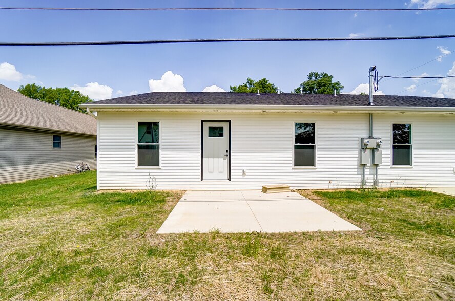 Building Photo - 3011 Cletus Pky