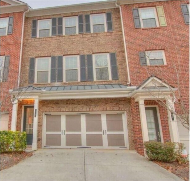 Building Photo - 2415 Tenor Ln