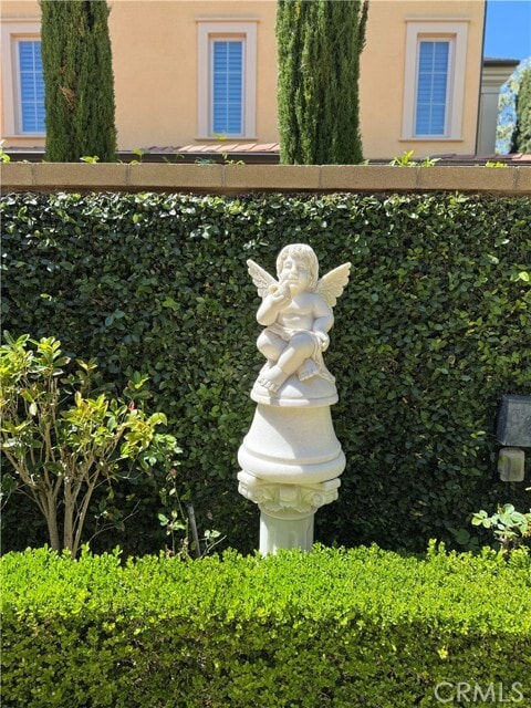 Building Photo - 80 Cipresso