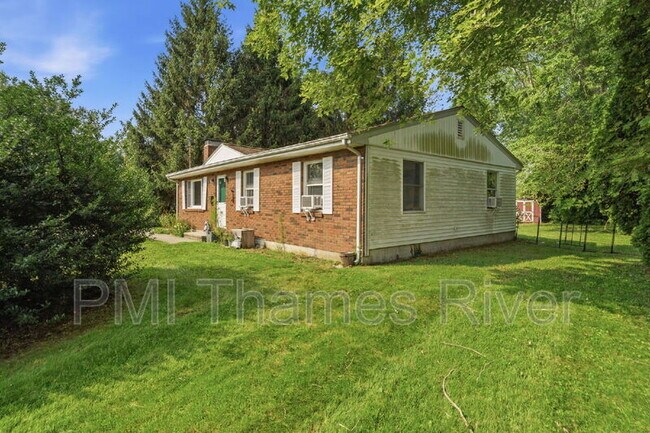 Building Photo - 33 Lodus Ct