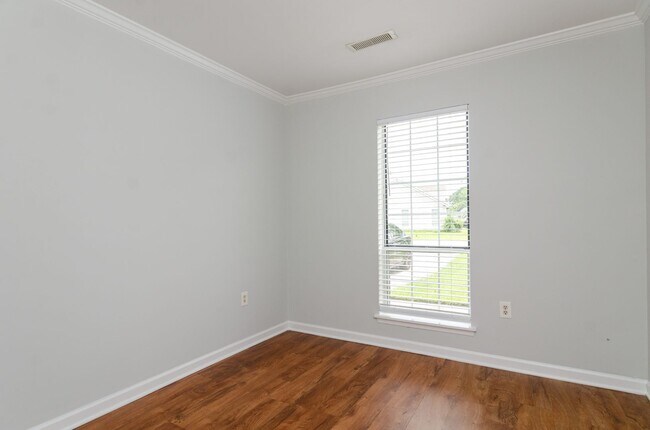 Building Photo - 4312 Watson Dr