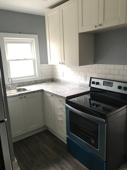 Building Photo - 508 Niagara Ave