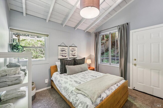 Building Photo - 14523 Old Cazadero Rd