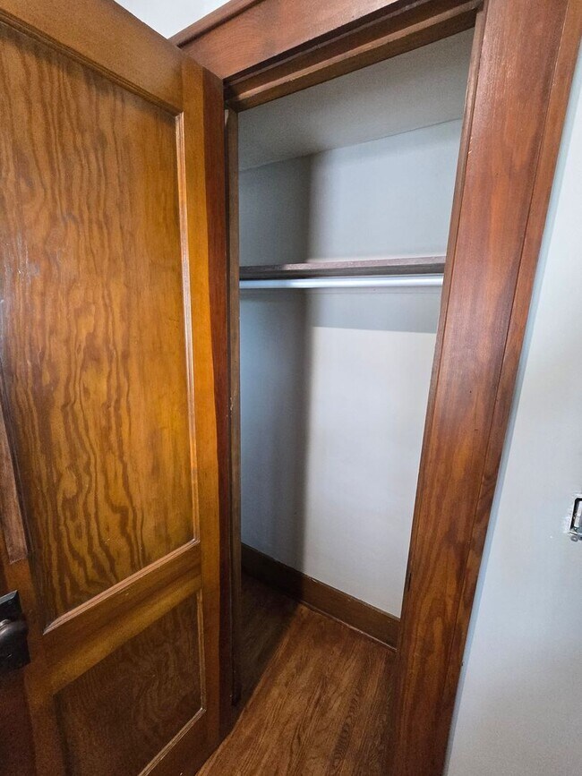 Building Photo - Fully Remodeled 4BR/2.5BA Home for Rent – Norfolk Living at Its Finest!