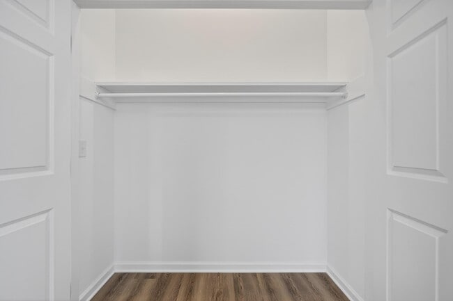 Building Photo - 89 Fishburne St