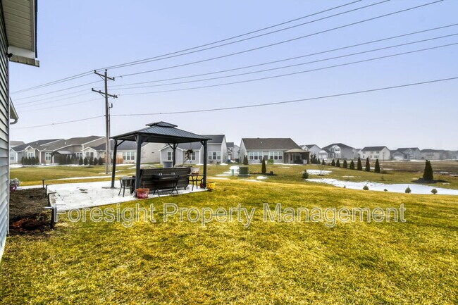 Building Photo - 1585 Nettle Ct