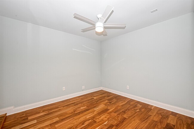 Building Photo - 3618 Hera Dr