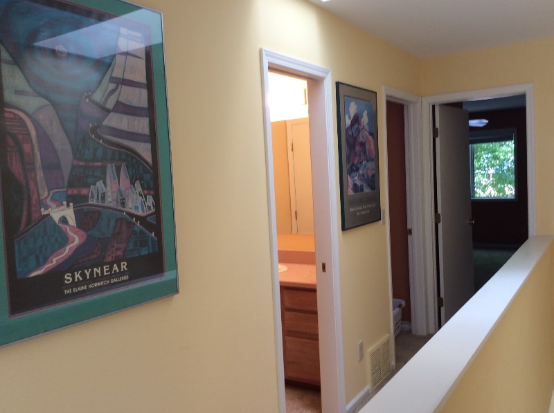 Building Photo - 460 Moonridge Dr