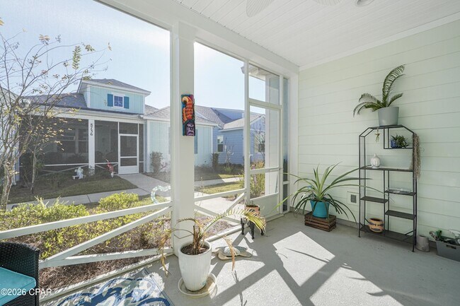 Building Photo - 8746 Sand dollar Dr