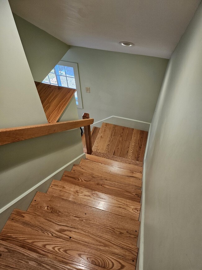 All-Oak Handmade Stairway - 60 Irving St