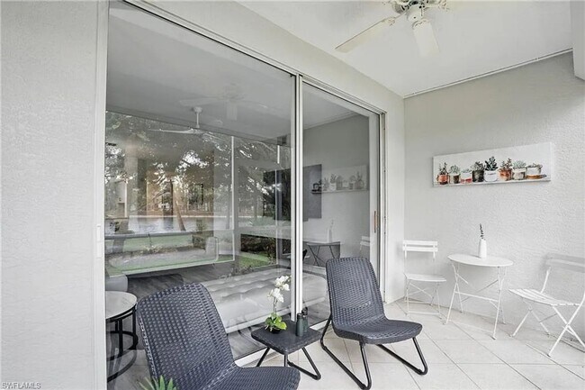 Building Photo - Stunning 2BR Condo in Naples - Lease for three (3) to 12 month.