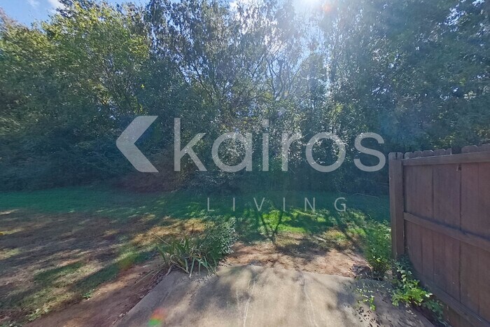 Building Photo - 180 Deer Pkwy