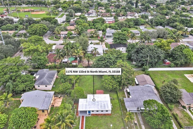 Building Photo - 1175 NW 133rd St