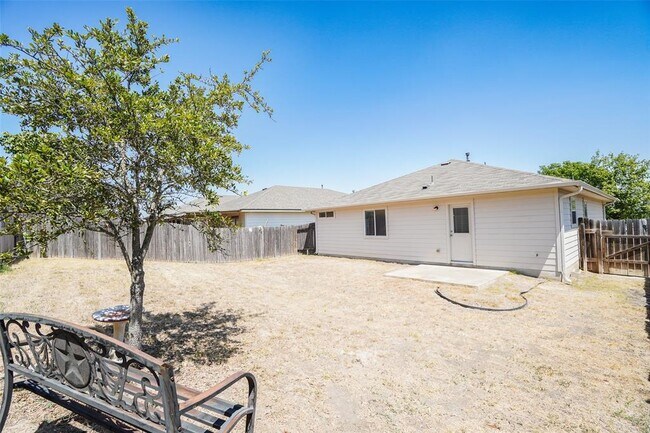 Building Photo - 311 Pentire Way