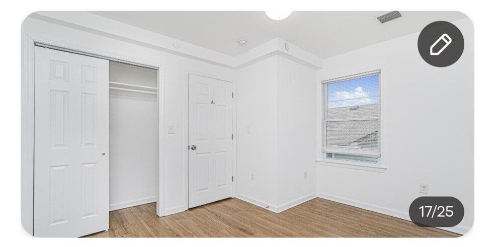 Building Photo - 107 Baden Pl