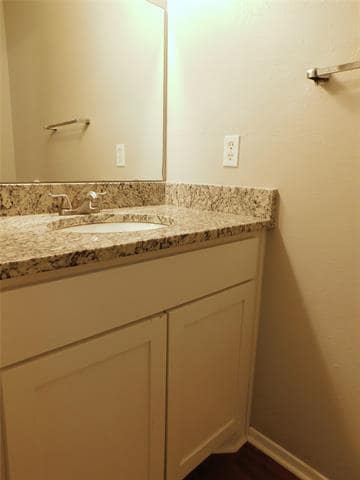 Building Photo - 217 Mockingbird Ln