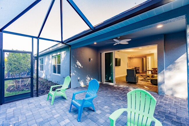 Building Photo - 11651 Solano Dr