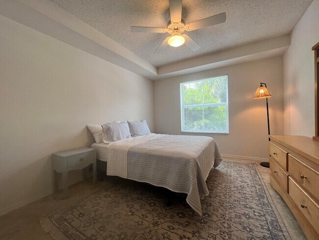 Building Photo - 1306 Tuscany Way