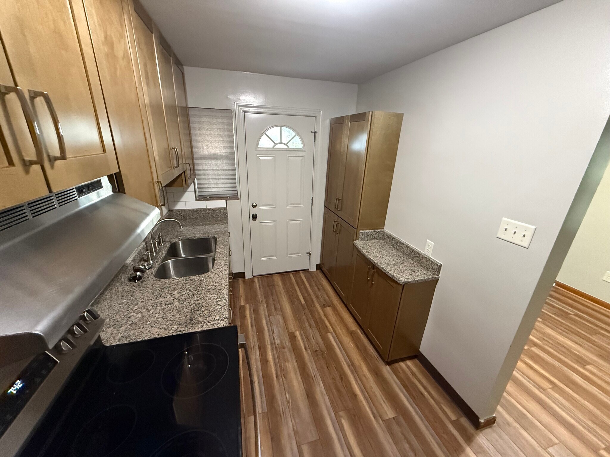 Building Photo - 3166 Sullivant Ave
