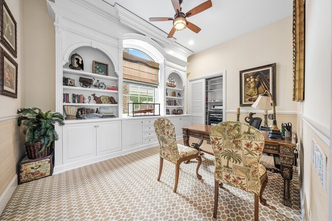 Building Photo - 2525 S Ocean Blvd