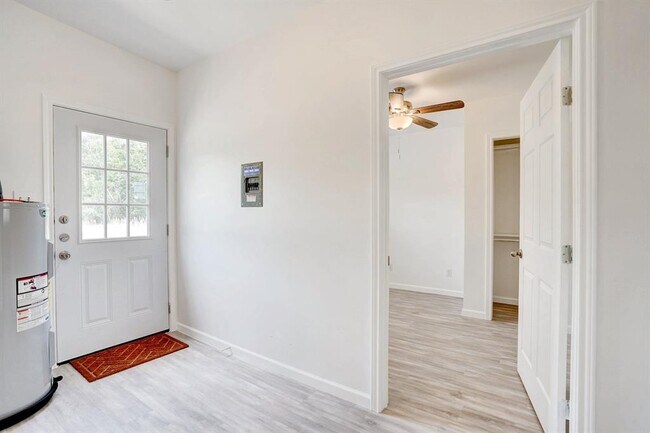 Building Photo - 301 Tatum Rd