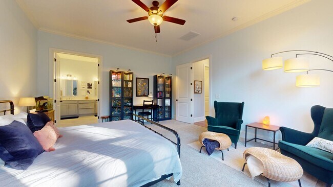 Building Photo - Luxury Home in gated Hampstead Community